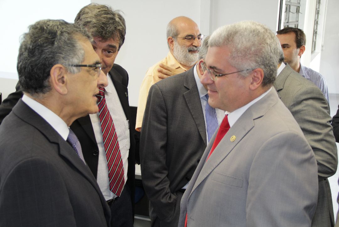 eesc comemoracacao 30 mais 5 iau 18